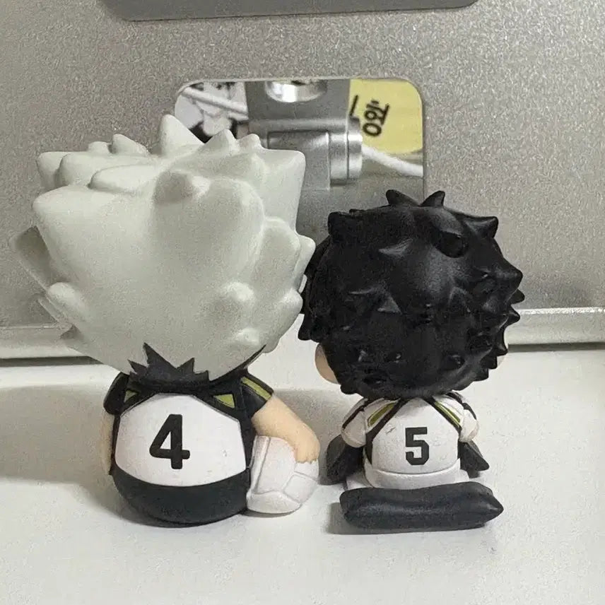 [BUNJANG] Haikyu!! Bokuto Koutarou &amp; Akaashi Keiji Gachapon Set / 하이큐 가챠 세트 판매합니다:) (보쿠토, 아카아시 일괄)