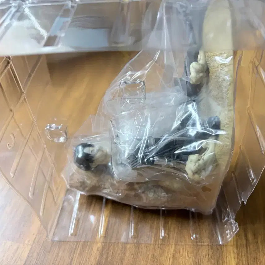 [BUNJANG] Attack on Titan Levi Ichiban Kuji C Prize (Unsealed) / (단순개봉) 진격의거인 제일복권 리바이 c