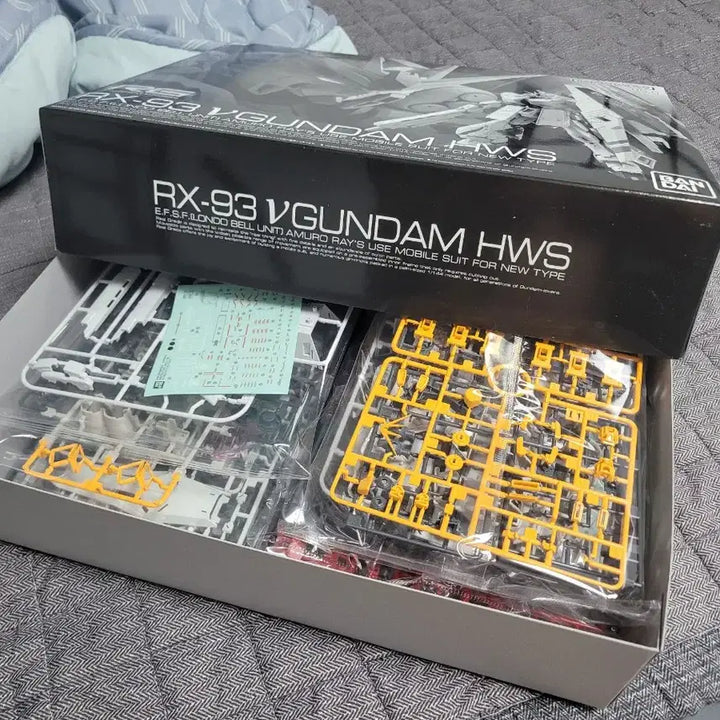 [BUNJANG] Bandai RG RX-93 Nu Gundam HWS Master Grade Expansion Set / 반다이 RG 뉴건담 HWS 합본 미개봉