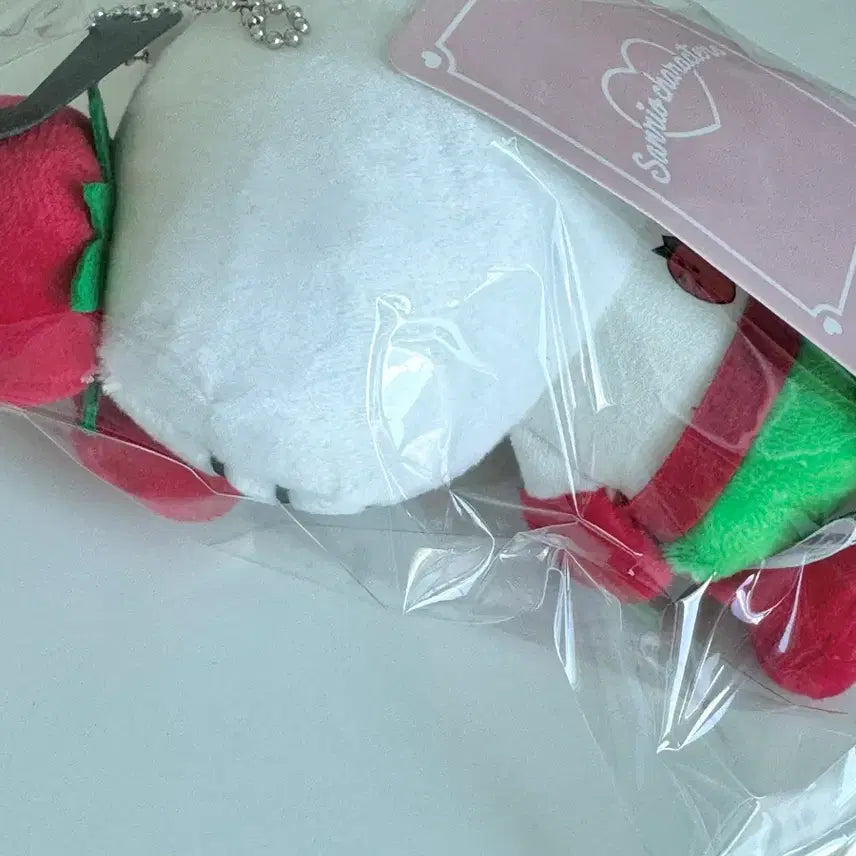 [BUNJANG] Hello Kitty Ichigo-man Mascot Keyring (Sealed) / 헬로키티 이치고맨 속눈썹 앵그리 마스코트 키링 미개봉 새상품