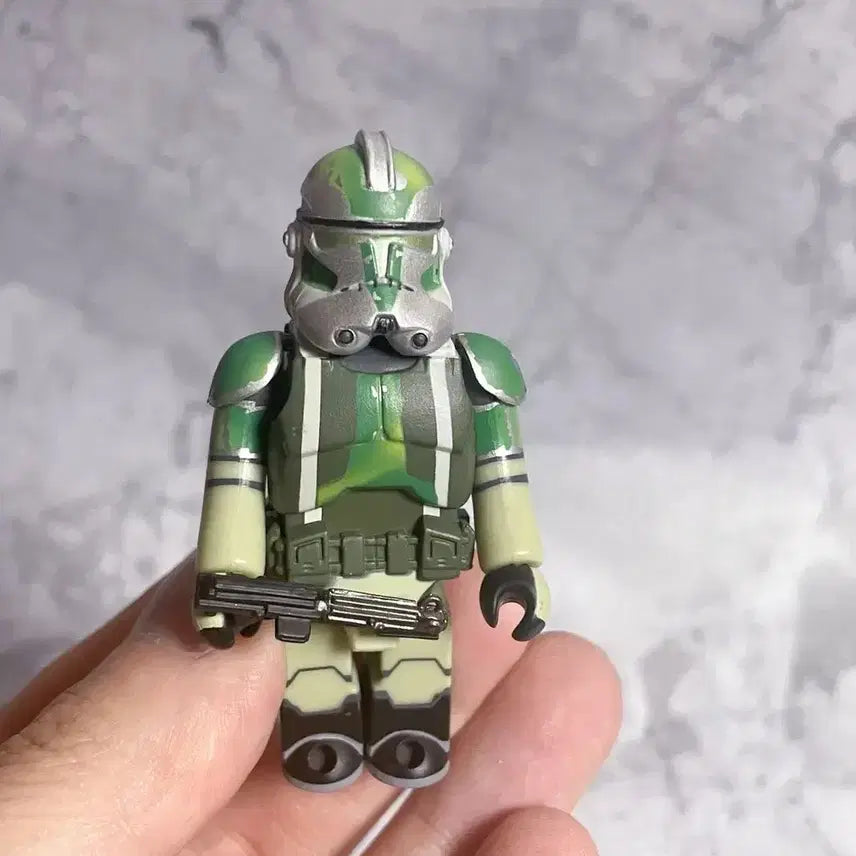 [BUNJANG] Kubrick Star Wars Commander Gree Unsealed / 큐브릭 스타워즈 10 커맨더 그리 개봉