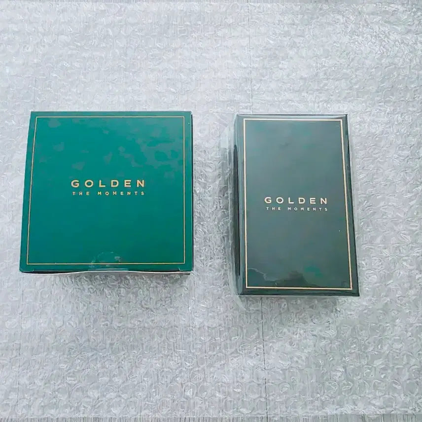 [BUNJANG] BTS Jungkook Golden The Moments Exhibition Necklace &amp; Jewelry Box Full Set (New) / 방탄소년단 BTS 정국 전시회 목걸이 + 주얼리박스 판매 풀세트 (새상품)