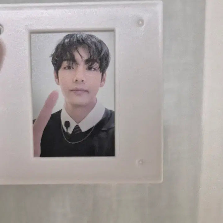 [BUNJANG] BTS V Taehyung Mount Film Keyring Weverse POB / 아리랑 뷔 키링 태형 V bts 위버스 특전 방탄 마운트 필름
