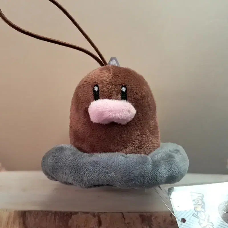 [BUNJANG] Pokemon Diglett Plush Keychain / 포켓몬스터 "디그다 인형 키링" (사은품 증정)