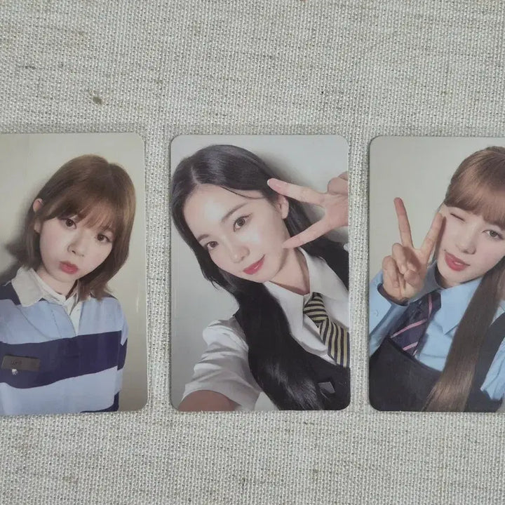 [BUNJANG] NiziU HEARTRIS Official Photocard Riku Ayaka Nina Set / 니쥬 NIZIU HEARTRIS 공방포카 RIKU AYAKA NINA 리쿠 아야카 니나