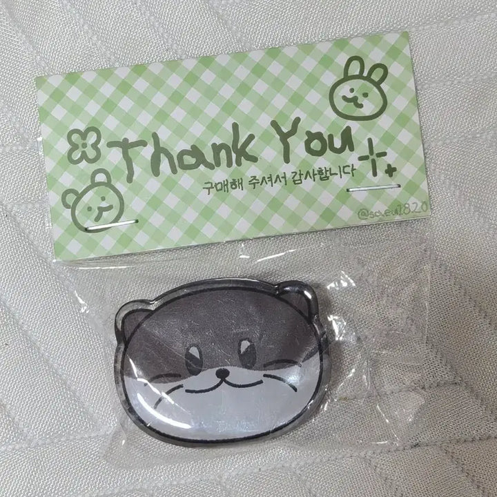 [BUNJANG] GyeDamsChulGuen Choi Yo Won Otter Acrylic Clip / 괴담출근 괴출 최요원 수달 아크릴 집게