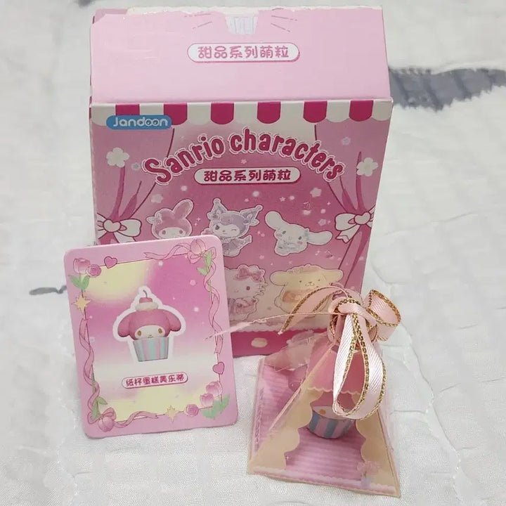 [BUNJANG] Sanrio My Melody Sweet Figure Dessert Bakery Cupcake / 마이멜로디 산리오 스위트 피규어 디저트 베이커리 컵케이크