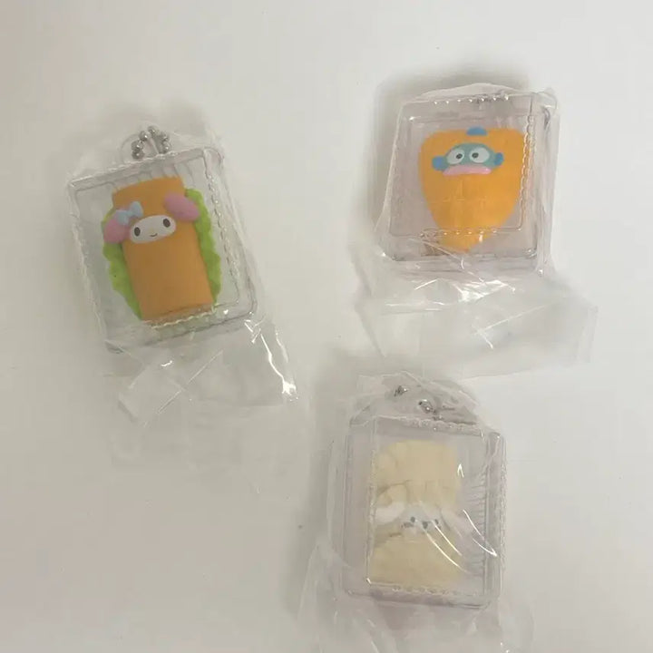 [BUNJANG] Sanrio Lunchbox Gacha Charms Bundle Set / [일괄] 산리오 도시락 가챠 반찬 메지루시