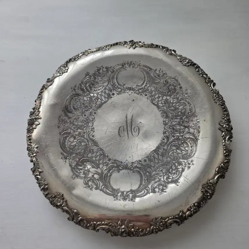 [BUNJANG] Meriden B. Company Silver-Plated Footed Platter / 미국 메리든(Meriden) 실버플레이트 풋드 플래터