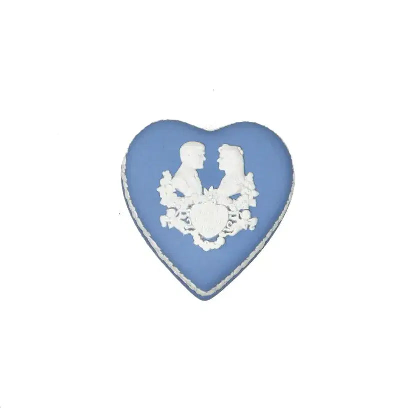 [BUNJANG] Wedgwood Jasperware Pale Blue Heart Trinket Box 1982 / [영국엔틱] 웨지우드 제스퍼웨어 페일블루 하트 트링켓 1982년(테두리)