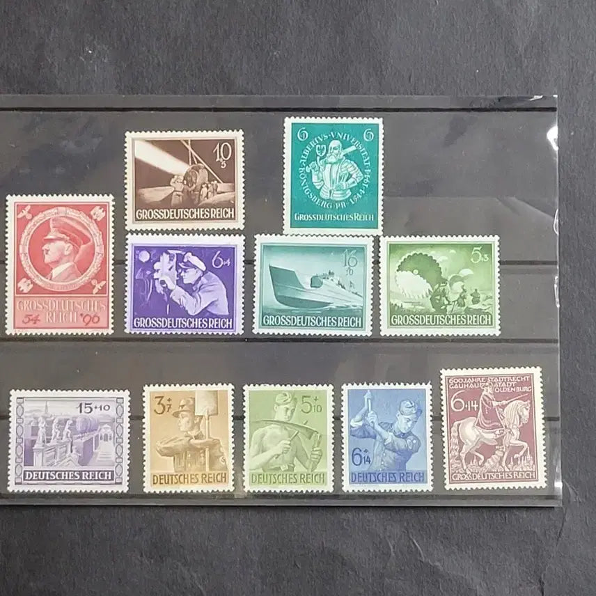 [BUNJANG] 1940s German Hitler Era Stamps Collection (11 Types) / (독일우표)1940년대 독일히틀러시대 우표 11종 모음집
