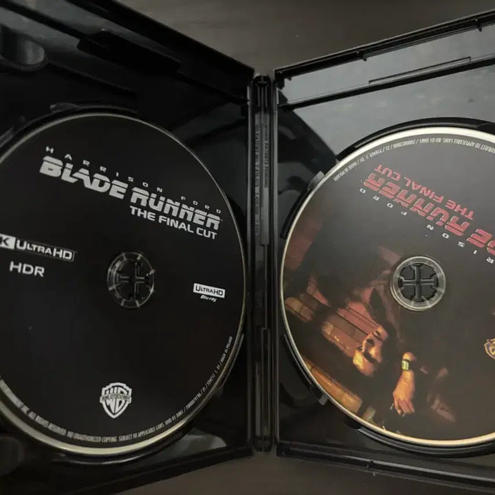 [BUNJANG] Blade Runner 4K UHD + Blu-ray 2-Disc Set / 블레이드 러너 4K UHD + 블루레이 2 디스크 세트