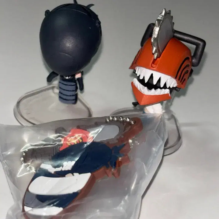 [BUNJANG] Chainsaw Man Standing Gacha Bundle Set - Yoru, Chainsaw, Reze, Denji / 체인소맨 밤 체인소 레제 덴지 스탠딩 가챠일괄