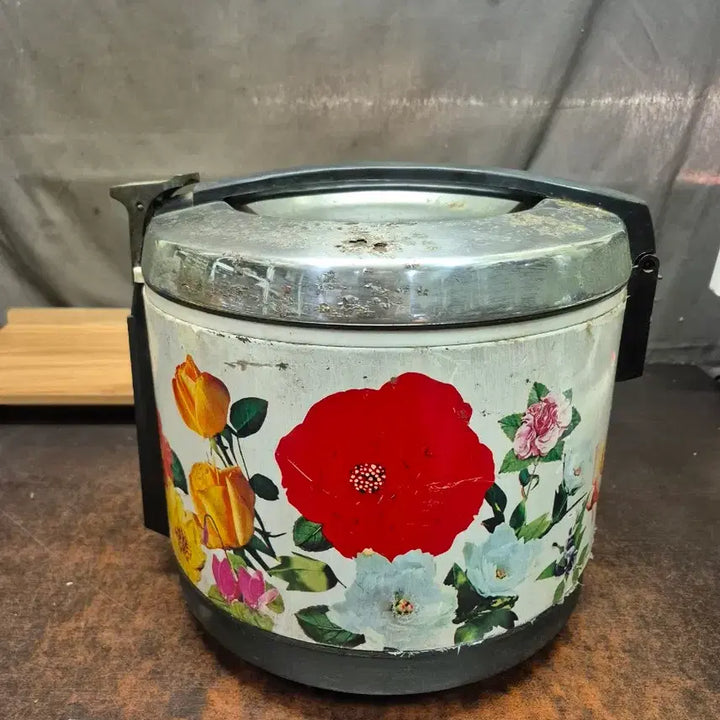 [BUNJANG] 1960s-70s Hwashin Electronics WJ-2001 IH Pressure Rice Cooker / 근대사 소품 1960-70년대 화신전자 IH 압력밥솥 WJ-2001