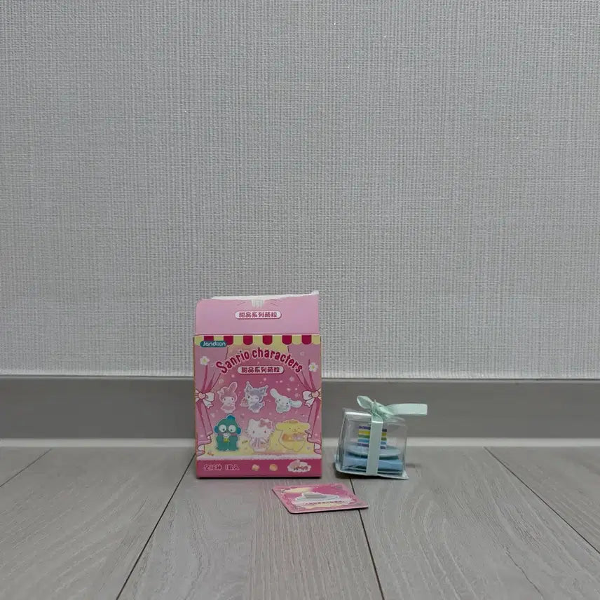 [BUNJANG] Sanrio Characters Cake Figure Set / 산리오 캐릭터즈 케이크 피규어