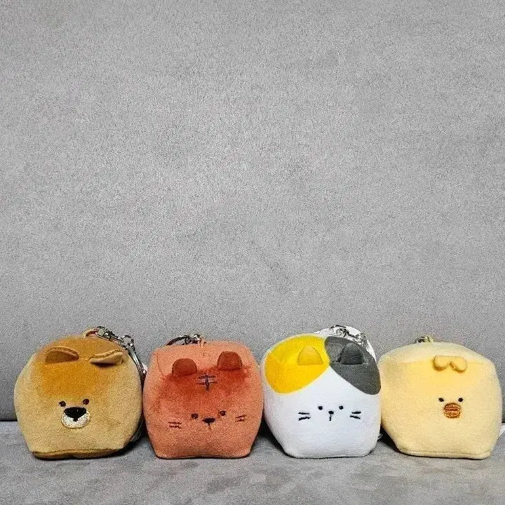 [BUNJANG] Animal Cube Keychain Charm - Bear, Tiger, Cat, Chick / 동물 큐브 곰 호랑이 고양이 병아리 키링 인형