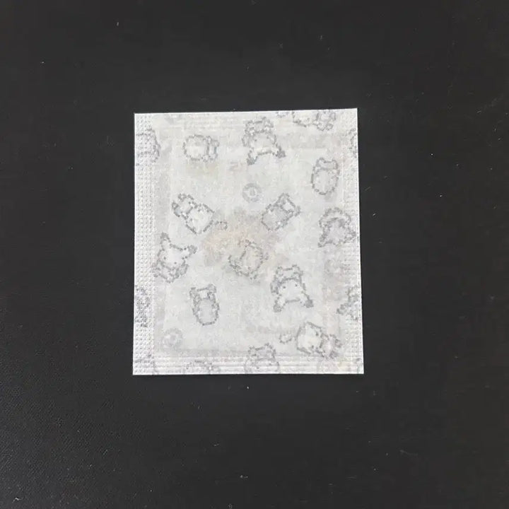 [BUNJANG] 2024 Pokemon Pixel Sticker 0028 Goji (Sealed) / 2024년 포켓몬 픽셀 띠부씰 0028 고지 (미개봉) 판매합니다