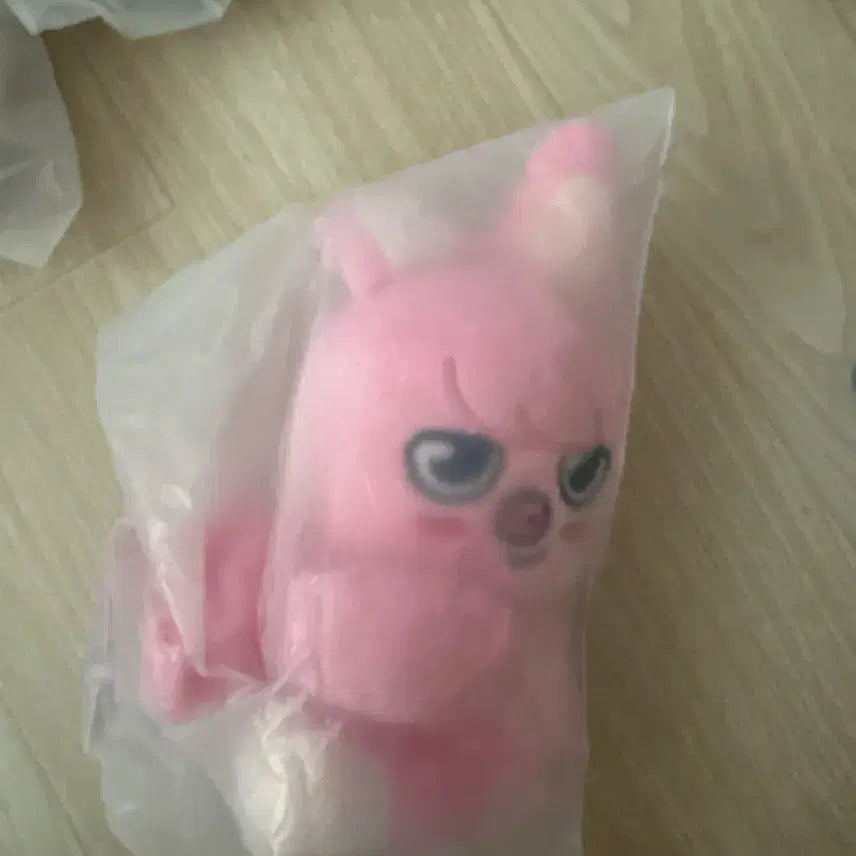 [BUNJANG] Stray Kids Seungmin Perpped Strap Plush / 스트레이키즈 스키즈 스키주 돼끼 창빈 스트랩 플러시