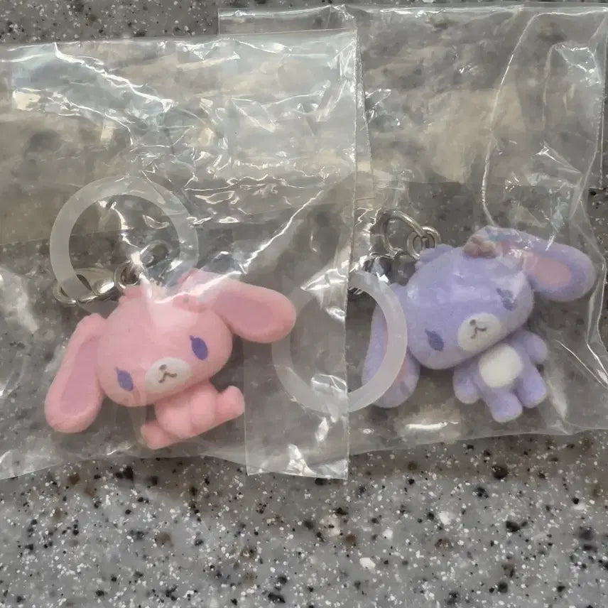 [BUNJANG] Sugabunnies Mesirushi Gacha Strawberry Usa Blueberry Usa Figure Keychain Bundle Set / 일괄판매) 슈가바니즈 메지루시 가챠 스트로베리우사 블루베리우사 피규어 키링