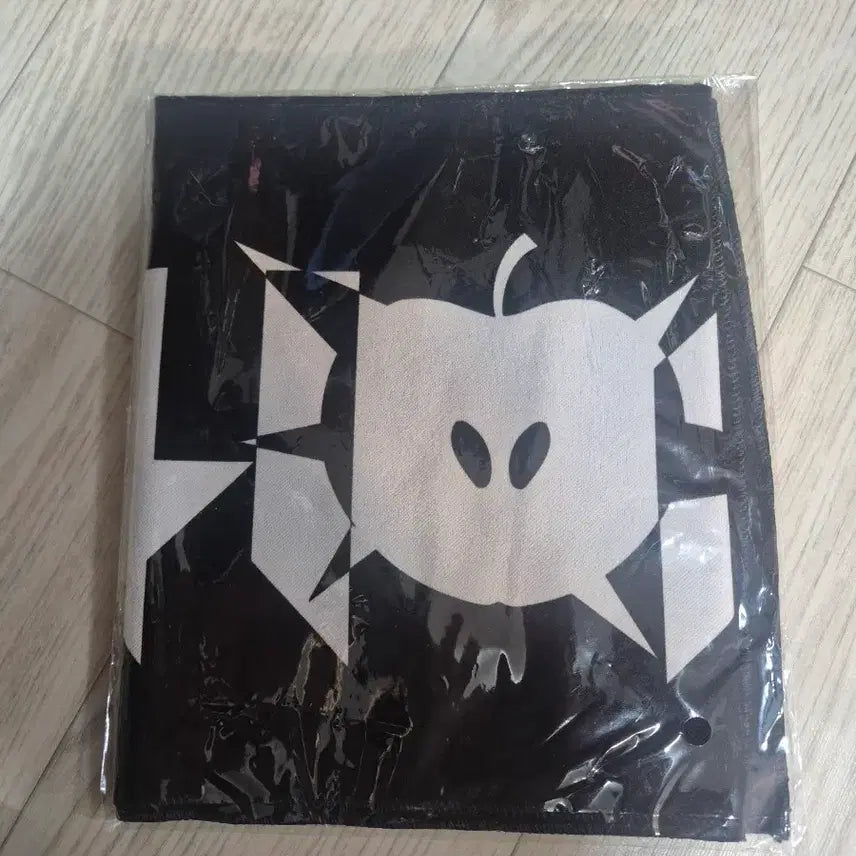 [BUNJANG] Thornapple Bundle Set Concert Merchandise / 쏜애플 굿즈 일괄 판매합니다.