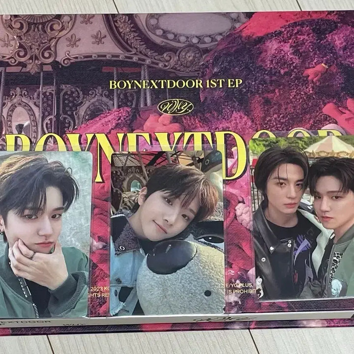 [BUNJANG] BOYNEXTDOOR 1st Album WHY - Photocard (Riwoo, Yunhak) / 보넥도 앨범 와이 why 포카 보이넥스트도어 리우 운학