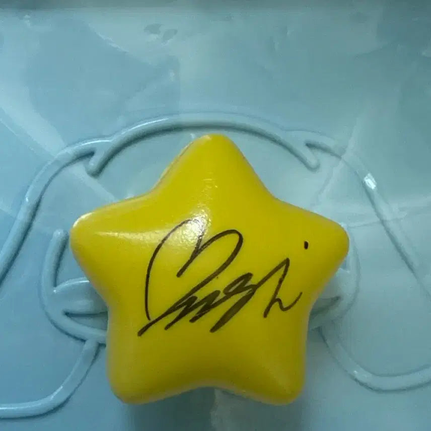 [BUNJANG] NCT WISH YUSHI Signed Ball Concert Photocard / 엔시티위시 유우시 nct wish yushi 싸인볼 로그인 콘서트 위츄쿠션 포카