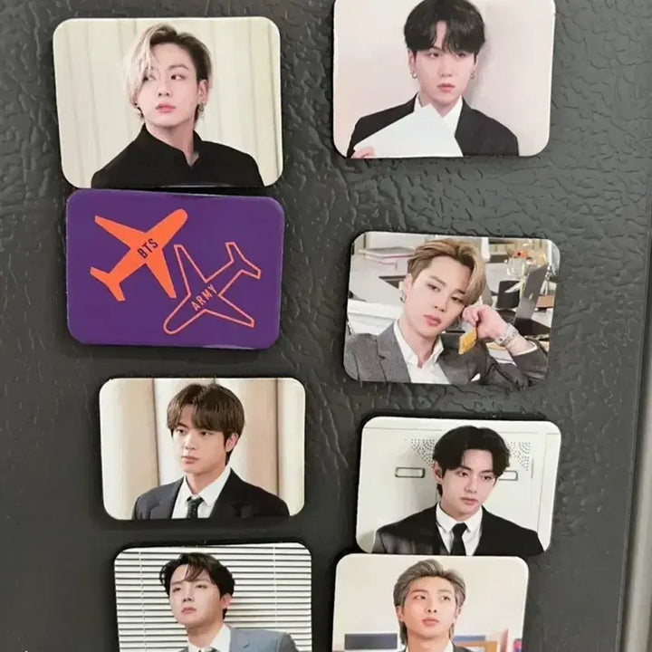 [BUNJANG] BTS Beyond The Story Book + Official Goods Magnet 3.0 / 방탄 비욘드더스토리 + 공굿 마그넷 3.0