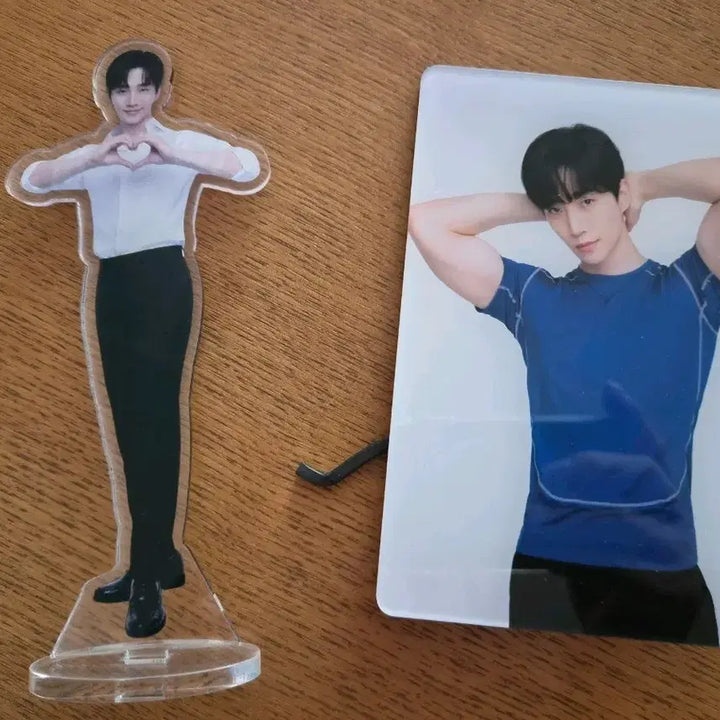 [BUNJANG] Lee Junho MyMeal Acrylic Stand &amp; Frame / 이준호 마이밀 아크릴스탠드&amp;액자