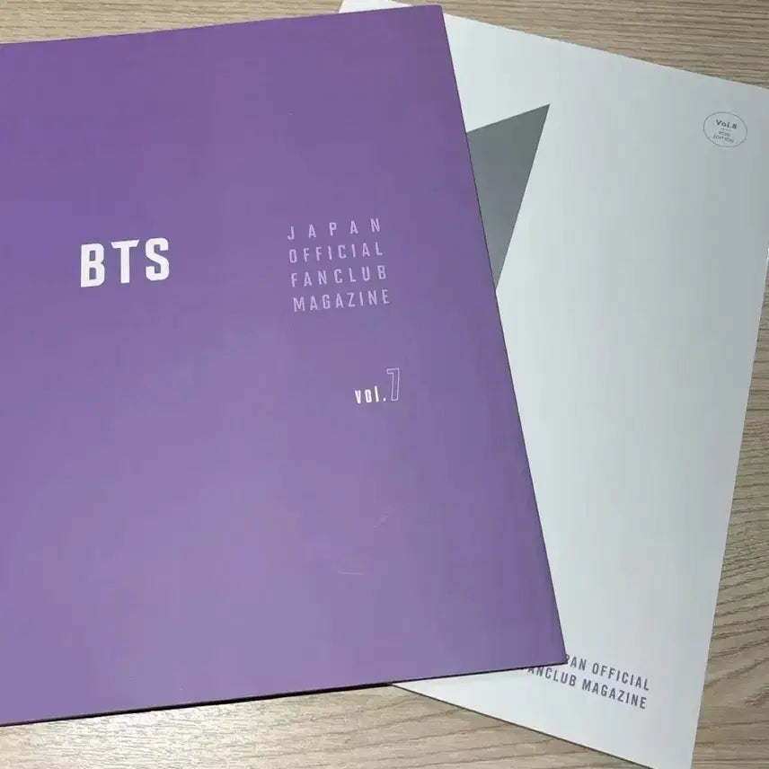 [BUNJANG] BTS Japan Official Fanclub Magazine Vol. 7, 8 Set / BTS 재팬 오피셜 팬클럽 매거진 Vol. 7,8 세트
