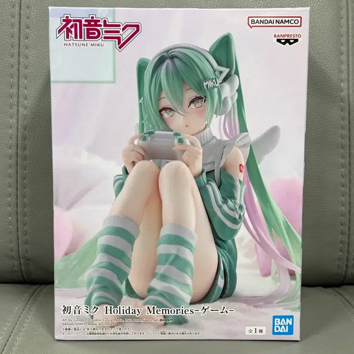 [BUNJANG] Hatsune Miku Holiday Memories Game Figure / 하츠네미쿠 홀리데이 메모리즈 게임 피규어