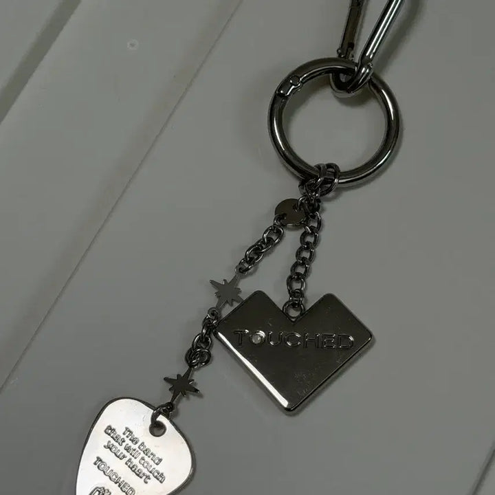 [BUNJANG] Touched 2025 Attraction Concert Official MD Goods Heart Metal Keyring / 터치드 공식 MD 굿즈 하트 금속 키링