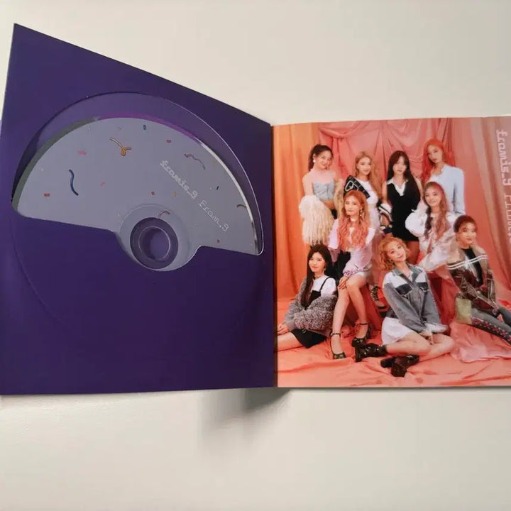 [BUNJANG] fromis_9 Love Bomb Album / 프로미스나인 럽밤 앨범 판매합니다