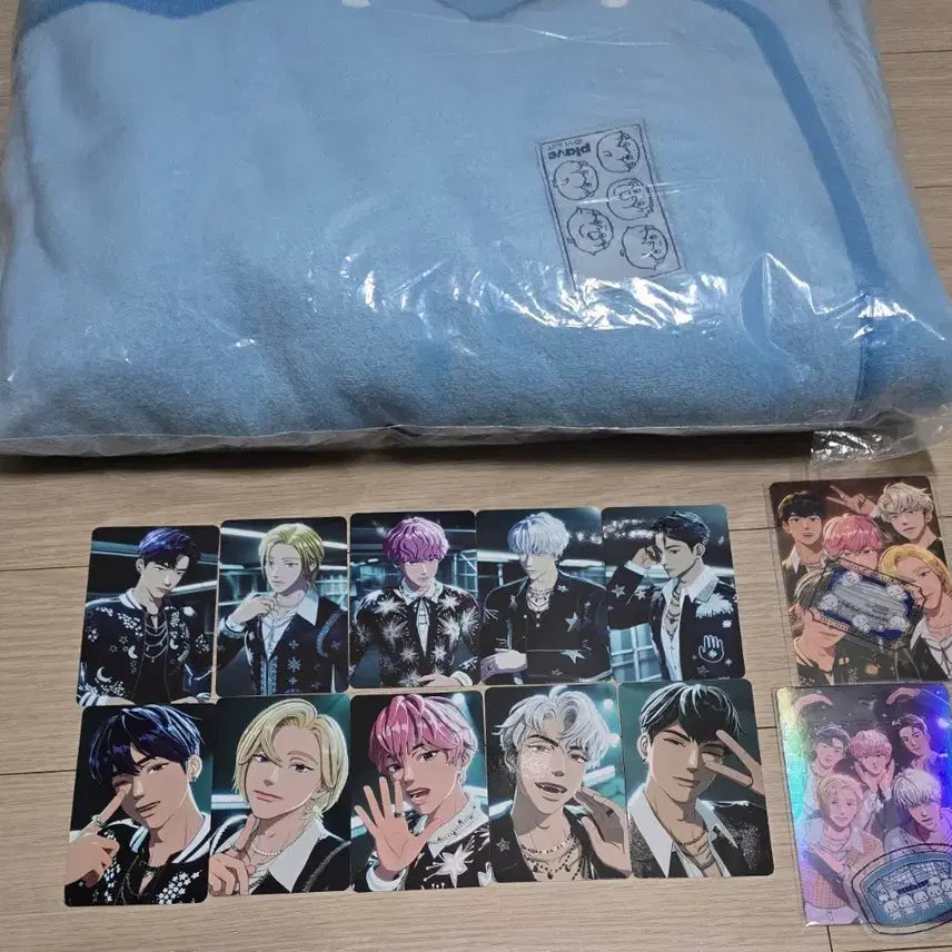 [BUNJANG] PLAVE Concert Blanket Bundle Set with Photocards / 플레이브 콘서트 담요 포카 일괄
