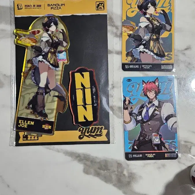 [BUNJANG] Zenless Zone Zero Ellen Joe Acrylic Stand + Manato Redeem Card / ZZZ 젠레스 존 제로 X 반올림피자 콜라보 엘렌 조 아크릴스탠드 리딤카드 +마나토 리딤
