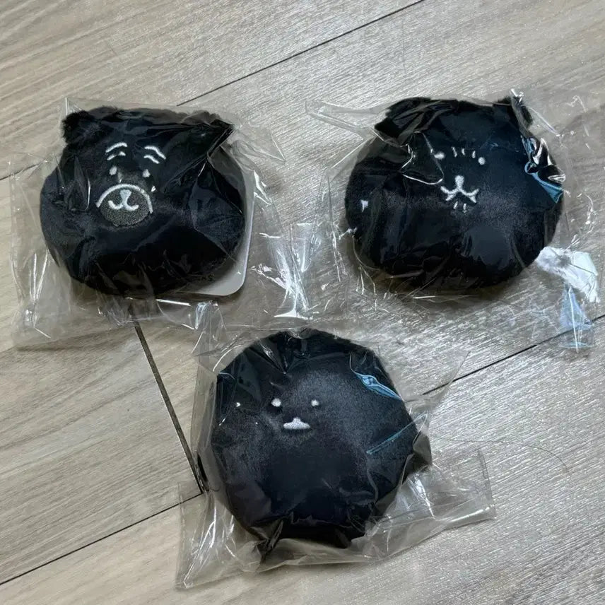 [BUNJANG] Black Jokkom Bear Set / 블랙 농담곰 흑담곰 쿠지 e상 3개 일괄