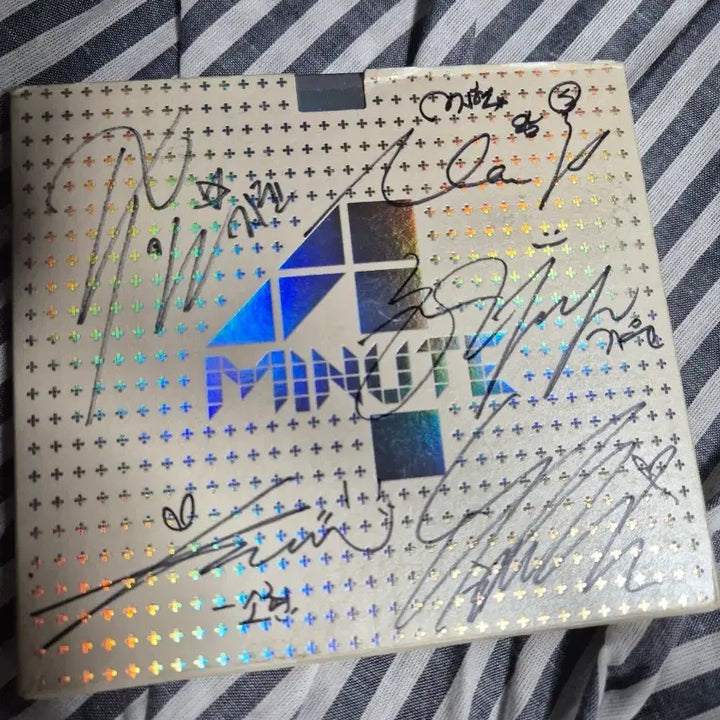 [BUNJANG] 4Minute 4th Mini Album Signed Edition / 포미닛 4MINUTES 4집 미니앨범 사인반