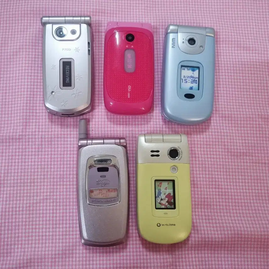 [BUNJANG] Vintage Lot Disney Winnie the Pooh Mickey Mouse Lenticular Mock-up Phone Models / 레어 일괄 고전 목업폰 갸루폰 휴대폰 모형폰 디즈니 푸우 미니마우스