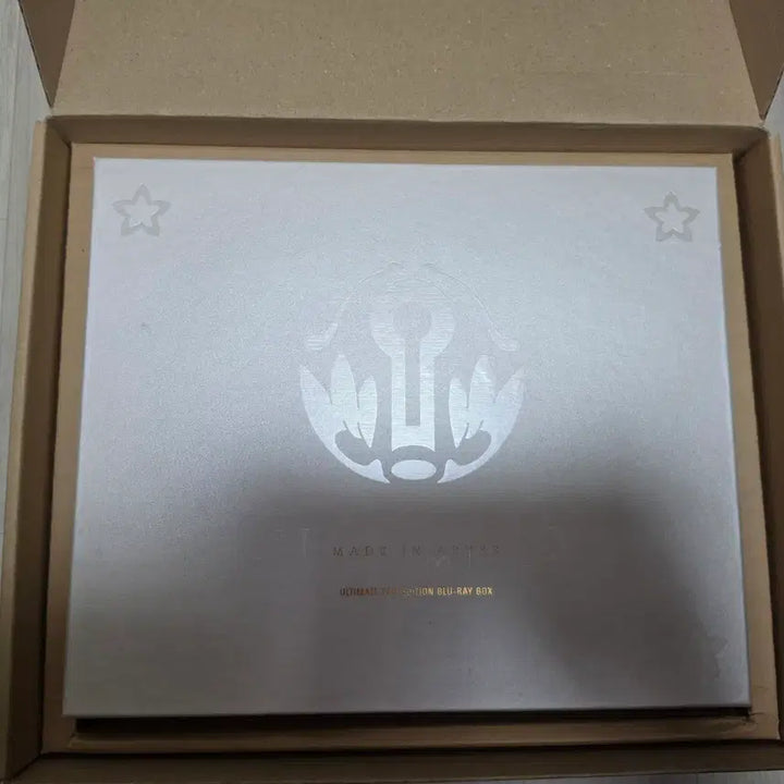 [BUNJANG] Made in Abyss UFE Blu-ray Unsealed / 메이드 인 어비스 UFE 블루레이 개봉