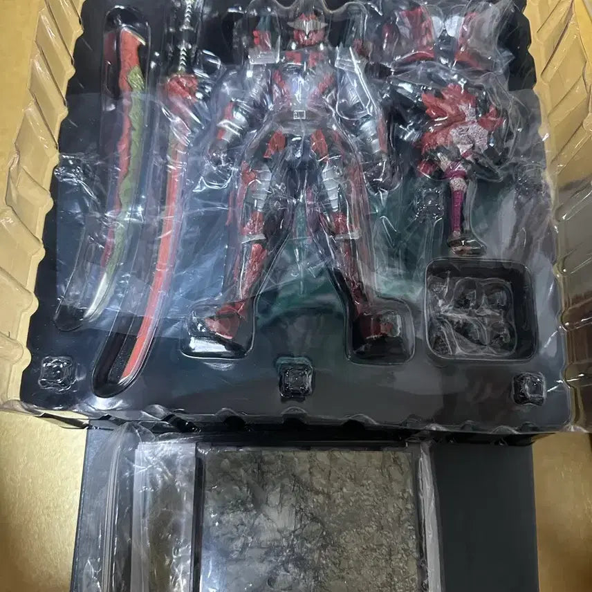 [BUNJANG] Capcom Monster Hunter 4 Action Figure (Rathalos Armor Hunter - Swordsman) / 캡콤) 몬스터헌터 4 풀가동 액션피규어 레우스 장비헌터(검사)