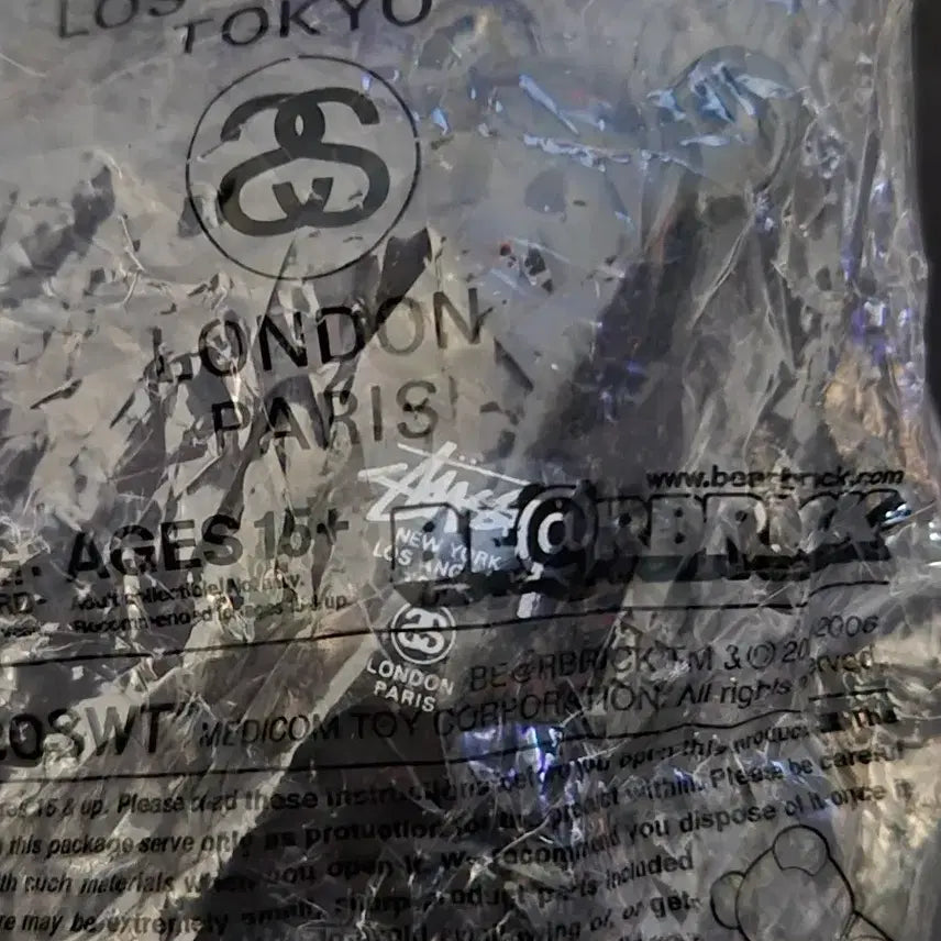 [BUNJANG] Be@rbrick Stussy World Tour 2006 Figure / 베어브릭 스투시 월드투어 2006
