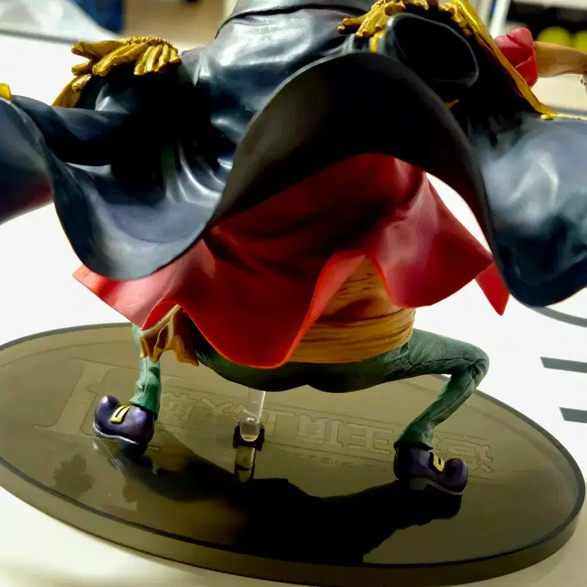 [BUNJANG] One Piece Marshall D. Teach "Sengoku" Figure / 원피스 마샬D티치 정상결전 피규어
