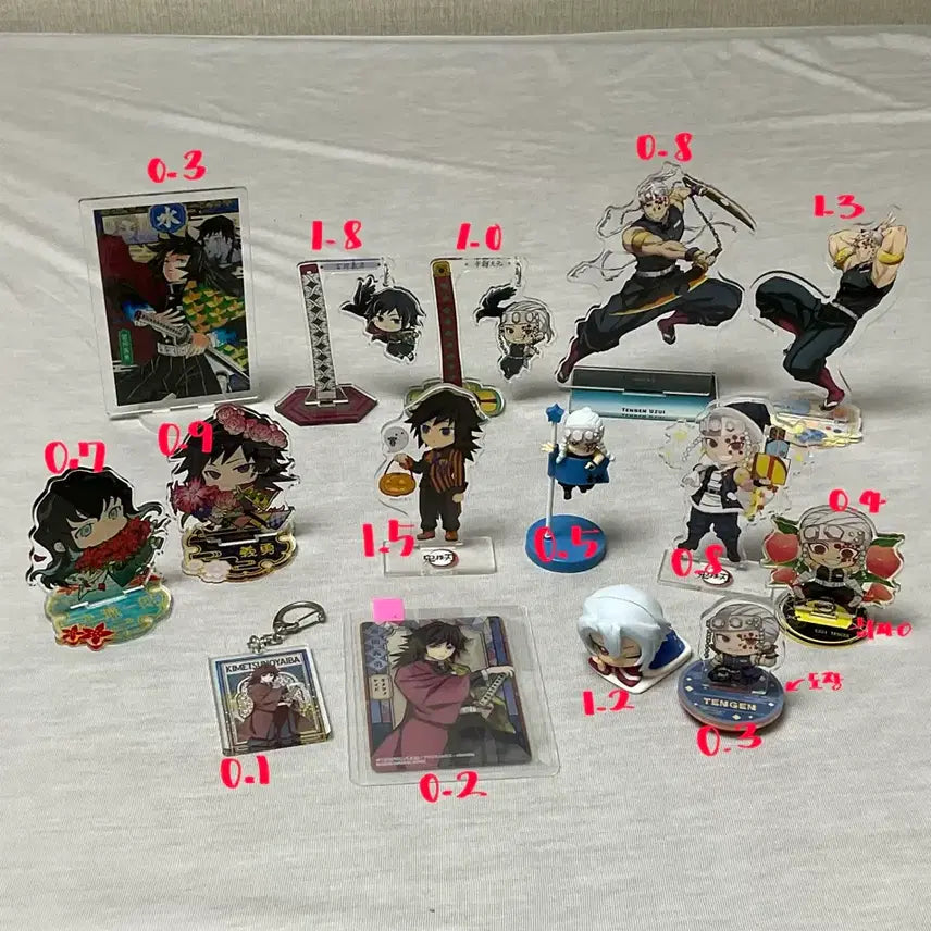 [BUNJANG] Demon Slayer: Kimetsu no Yaiba Giyu, Tengen, Muichiro Acrylic Stand &amp; Keyring / 귀칼 귀멸의 칼날 기유 텐겐 무이치로 아크릴 스탠드 아크릴 키링 오네무탄 데코라 픽 유라유라