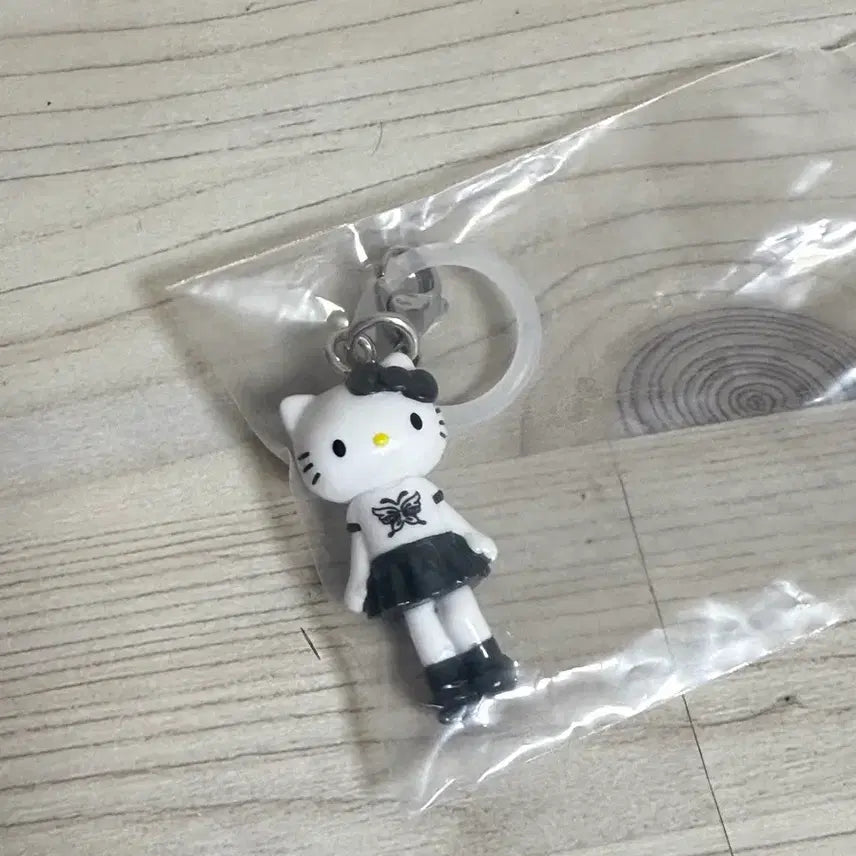 [BUNJANG] Long Leg Hello Kitty Mejirushi Gacha / 롱다리 키티 헬로키티 메지루시 가챠