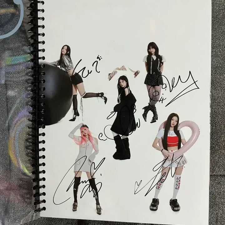 [BUNJANG] RESCENE Glow Up Autographed Album / 리센느 glow up 친필 싸인앨범 ㅂㅁ