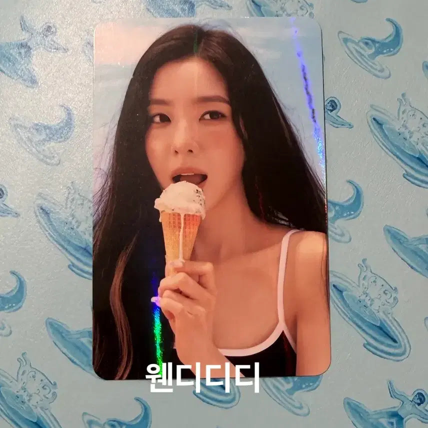 [BUNJANG] Red Velvet Irene Velvet Summer Hologram Photocard (Kyobo Exclusive) / 레드벨벳 포카 홀로그램 교보문고 특전 아이린 포토카드 velvet summer