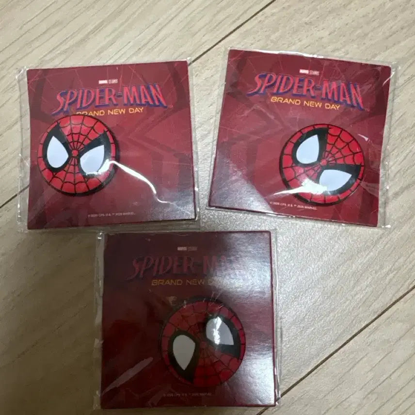 [BUNJANG] Spider-Man 1st Week Pin Badge (Sealed) / (미개봉) 스파이더맨 1주차 핀뱃지
