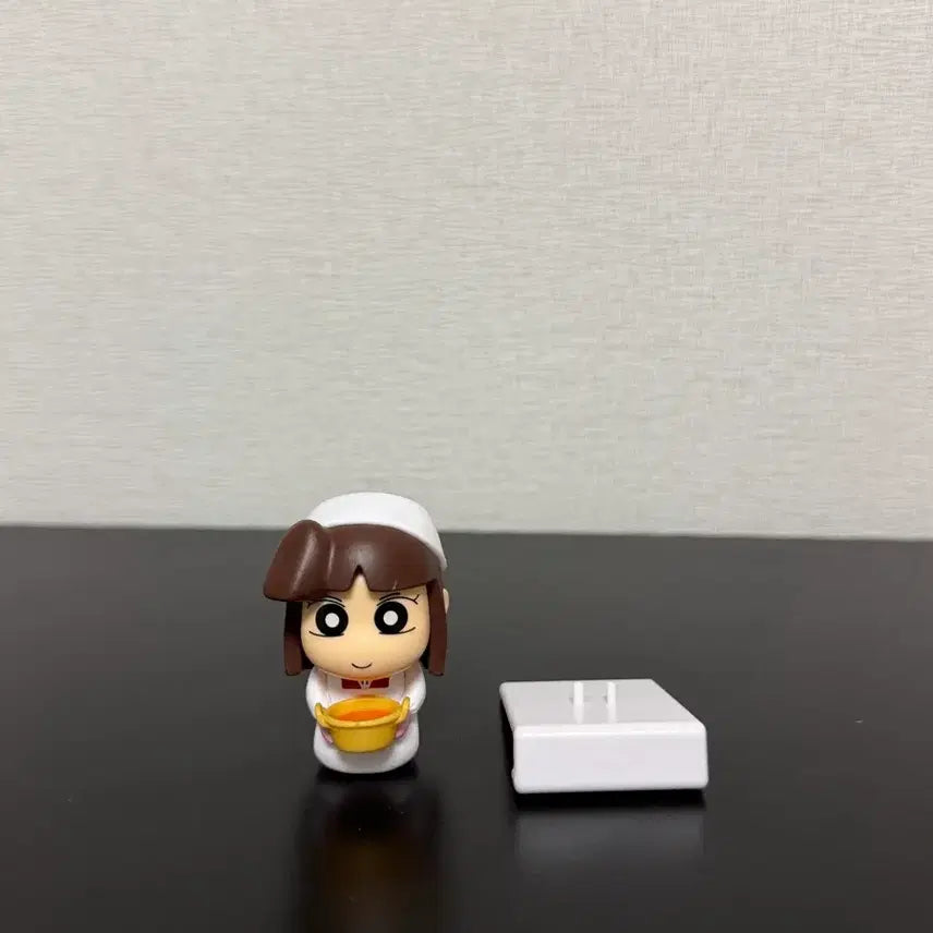 [BUNJANG] Crayon Shin-chan Ramen Stopper Suji Figure / 짱구는 못말려 라면 스토퍼 수지 피규어