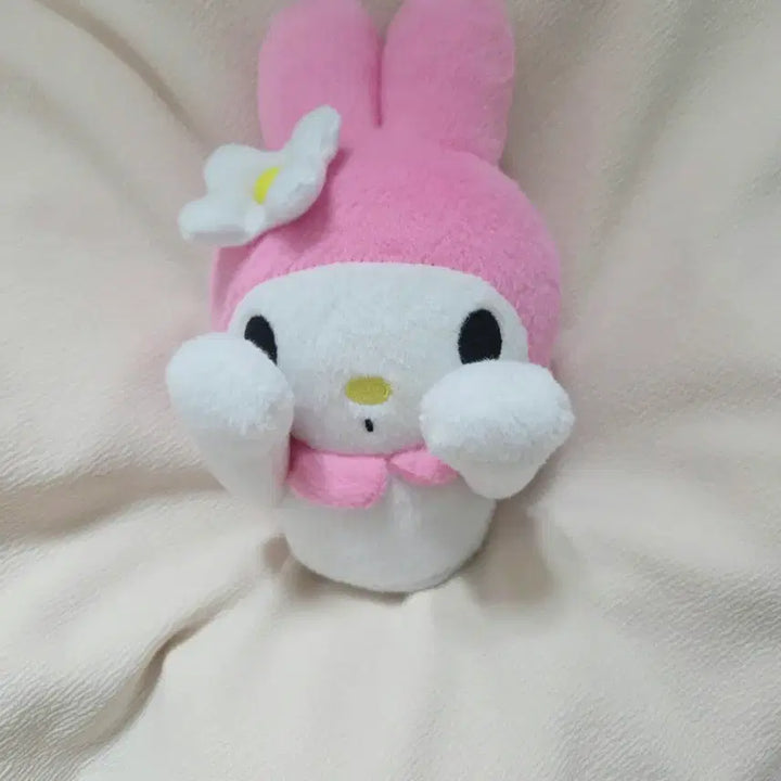 [BUNJANG] Classic My Melody Doll Glasses Holder / 고전 마이멜로디 인형 안경 받침대