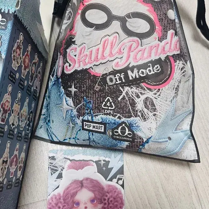 [BUNJANG] Pop Mart Skullpanda Off-Mode Series Doll Keychain / 정품 팝마트 스컬판다 오프모드