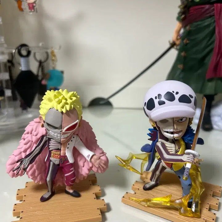 [BUNJANG] One Piece Law &amp; Doflamingo Figures Bundle Set / 급전) 로우 도플라밍고 피규어 일괄